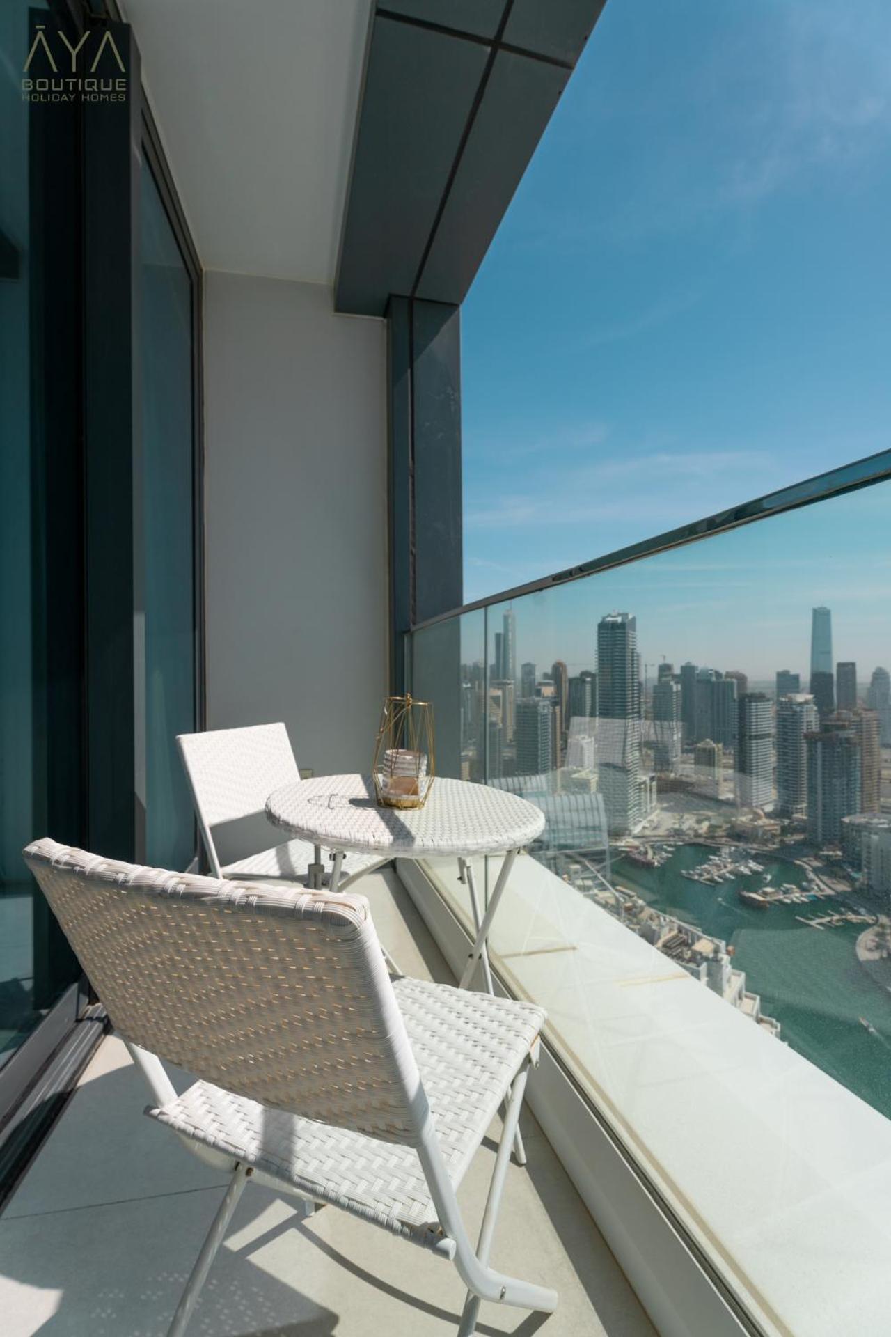 Jumeirah Gate Tower 1 - Stylish Apartment With Pool & City Views Dubai Eksteriør billede